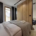 Trevilles Merkury شقة شكلارسكا بوريبا