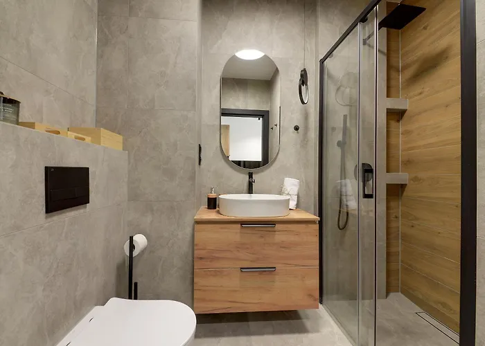 Trevilles Merkury 公寓 *